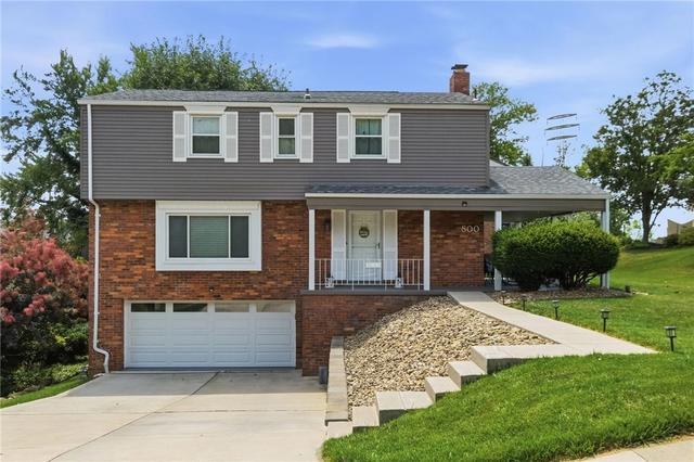 800 Hillaire Dr, Pittsburgh, PA 15243