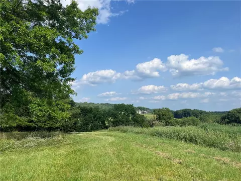 40 Mountain Vw, PA 15044