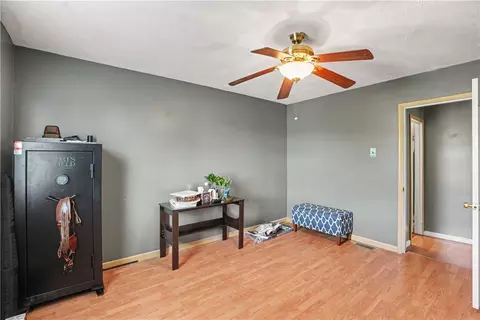 Bedroom - 1920 Smith Township State Rd, Slovan, PA 15078 photo 4 of 5