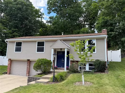 113 Spruce Valley Dr, Pittsburgh, PA 15229