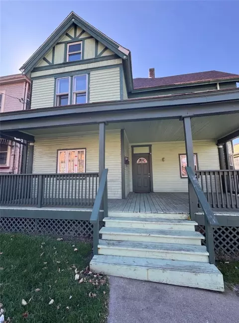 508 Chestnut St, Carnegie, PA 15106
