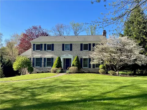 4206 Wembleton Dr, Allison Park, PA 15101