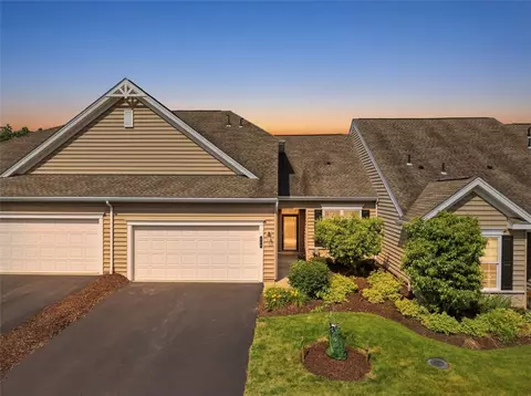618 Old Glory Ln, Freedom, PA 15042