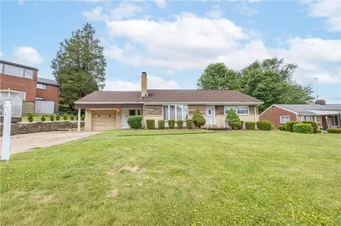 156 Mclaughlin Dr, New Kensington, PA 15068