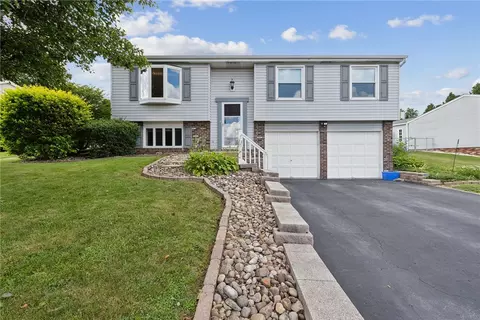 443 Huntingdon Ave, Irwin, PA 15642