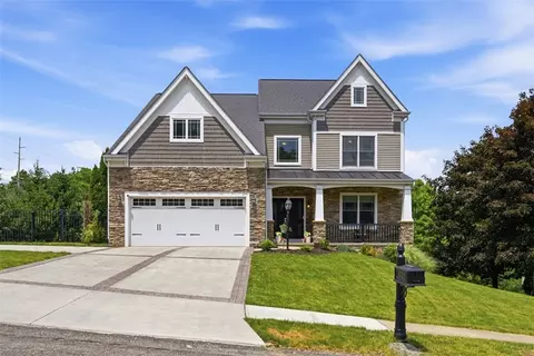 1900 Oakhurst Dr, Allison Park, PA 15101
