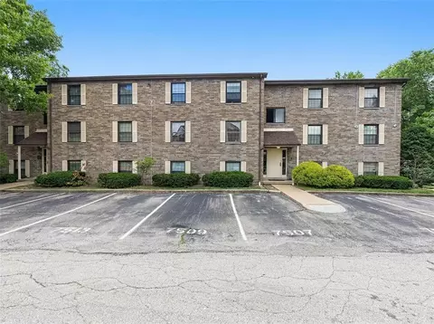 7509 Penn Bridge Ct, Pittsburgh, PA 15221