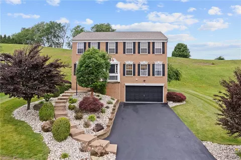 498 W Spring Grove Blvd, Belle Vernon, PA 15012