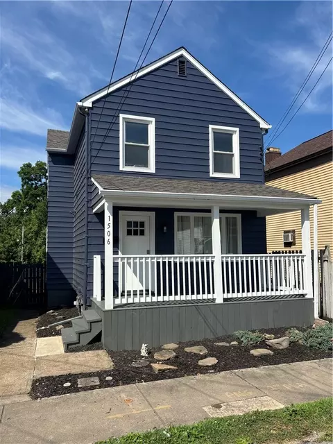 1506 Grant St, Braddock, PA 15104