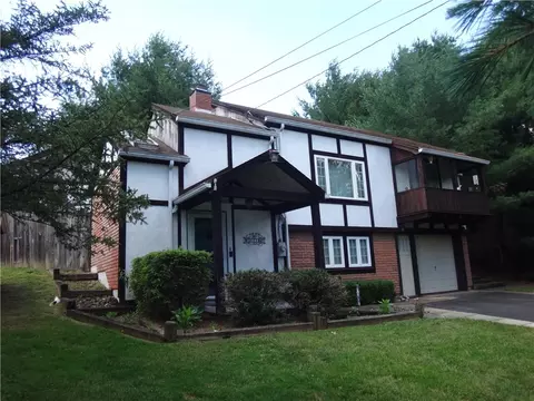 304 Bull Run Rd, Brownsville, PA 15417