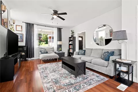 Living - 17 E Willock Rd, Pittsburgh, PA 15227 photo 2 of 2