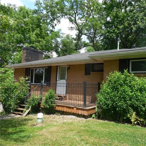 1555 Old Princeton Rd, New Castle, PA 16101