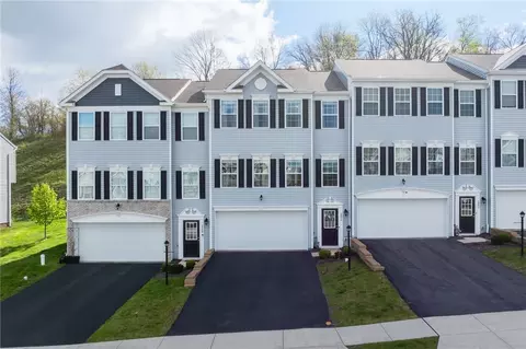 2806 Canterbury Dr, Imperial, PA 15126