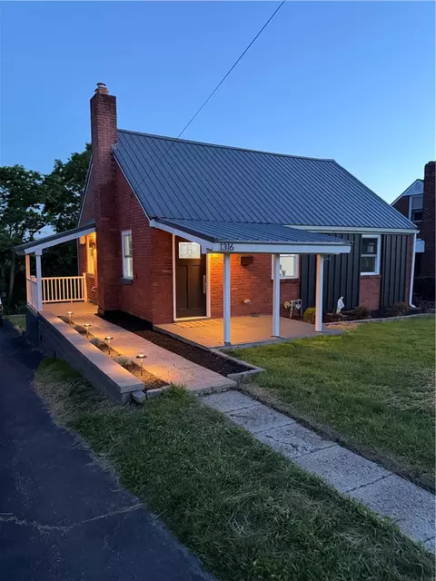 1316 Barkley Rd, Mckeesport, PA 15133
