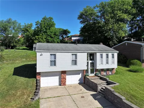 4437 Helmar Dr, Monroeville, PA 15146