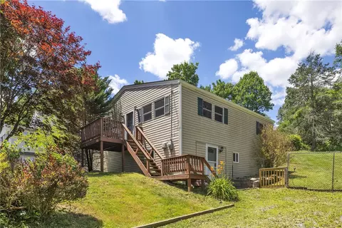 2404 Marble Ln, Sewickley, PA 15143