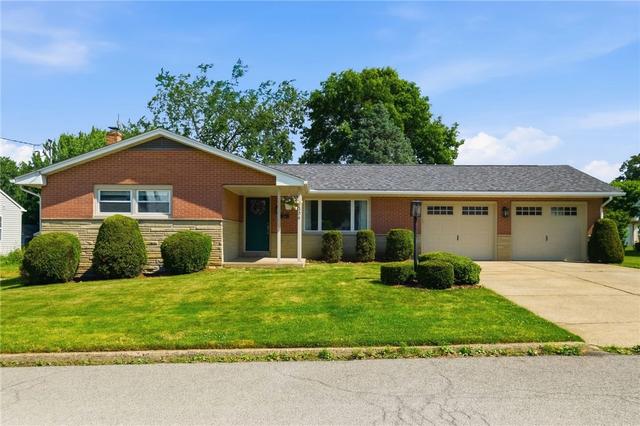 306 Pine St, Zelienople, PA 16063