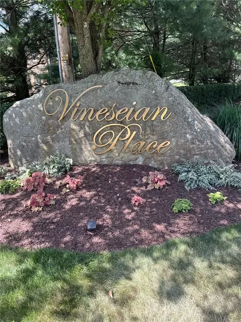 1605 Vineseian Pl, Turtle Creek, PA 15145