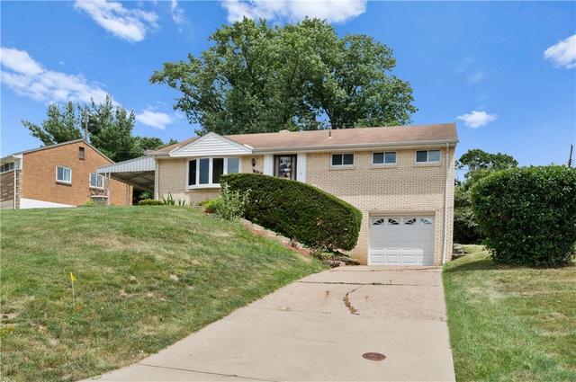 319 Saratoga Dr, Pittsburgh, PA 15236