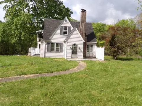 4267 Matthews Rd, Edinburg, PA 16116
