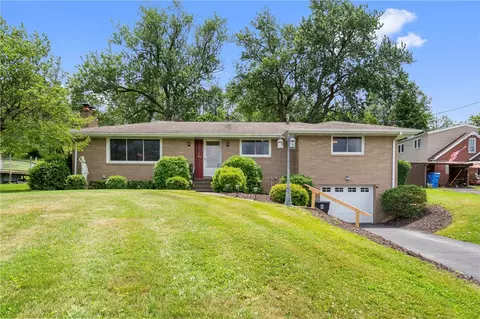 306 Rock Run Rd, Elizabeth, PA 15037