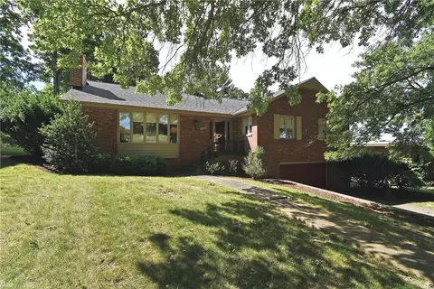 202 Beall, Pittsburgh, PA 15236
