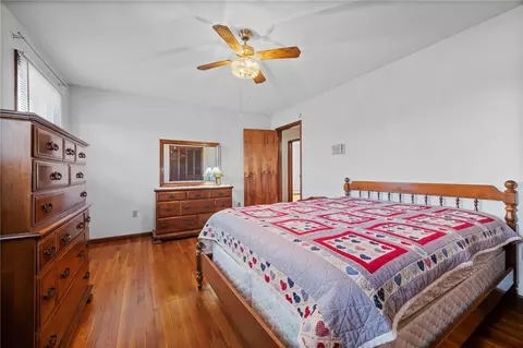 Bedroom - 905 Watt Rd, Apollo, PA 15613 photo 1 of 3