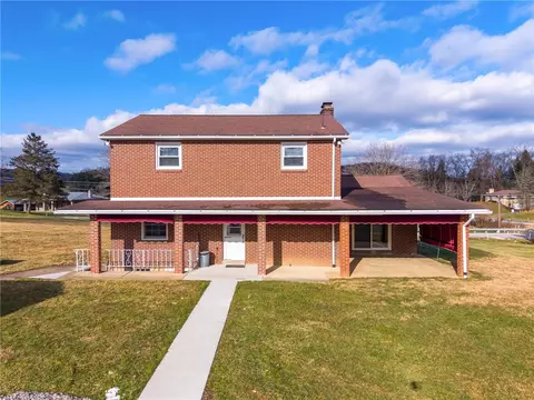 Exterior - 905 Watt Rd, Apollo, PA 15613 photo 2 of 6