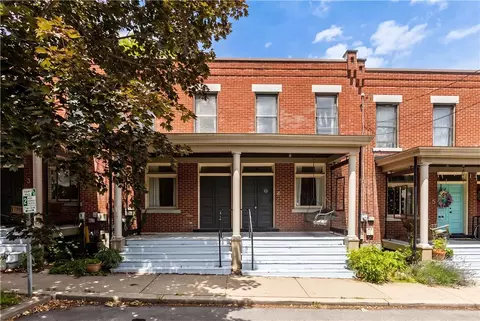 4 Clarendon Pl, Pittsburgh, PA 15206