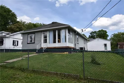 15 Euclid Ave, Point Marion, PA 15474