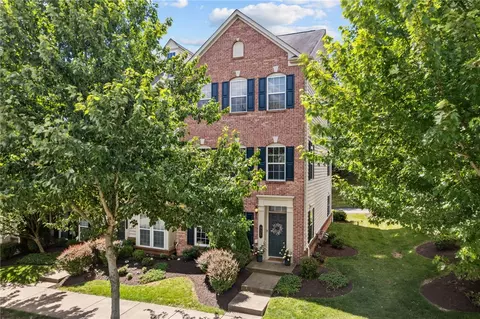 325 Wealdstone Rd, Cranberry Township, PA 16066