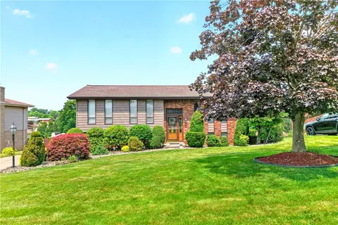 404 Highland Dr, Elizabeth, PA 15037