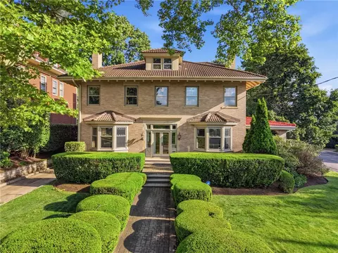 5800 Aylesboro, Pittsburgh, PA 15217