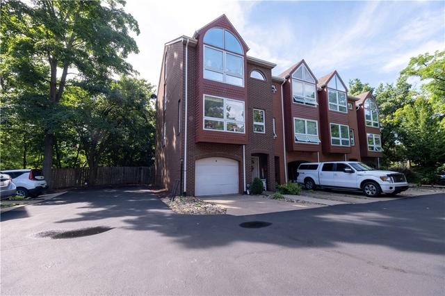 9 Graham Pl, Pittsburgh, PA 15232