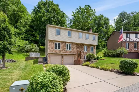 18 Kohleen Dr, Mckees Rocks, PA 15136