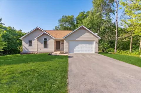 110 Chrie Ln, Butler, PA 16001