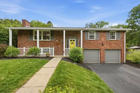 113 Farmingdale, Wexford, PA 15090
