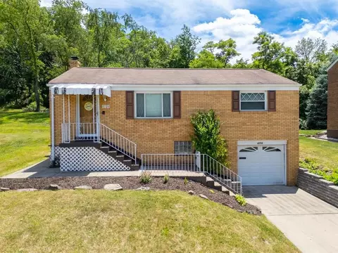 4704 Woodhill, Munhall, PA 15120