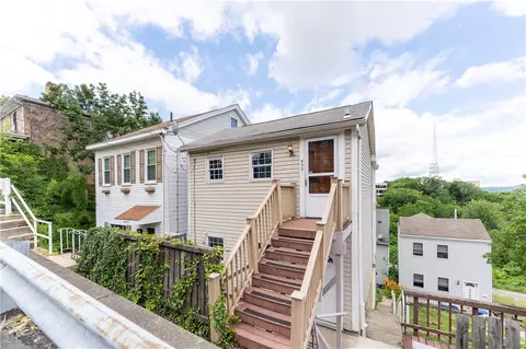 452 William St, Pittsburgh, PA 15211