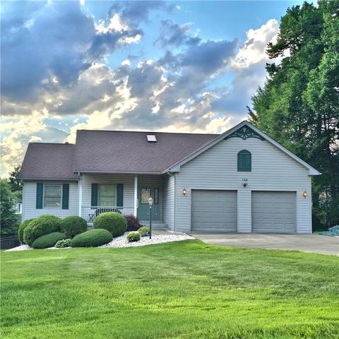 130 Mcdermott Rd, Trafford, PA 15085