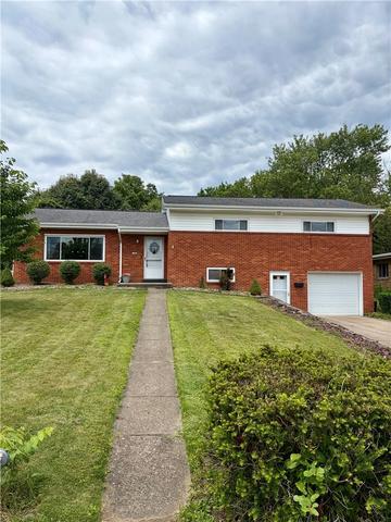 19 Belmeade Ter, Uniontown, PA 15401