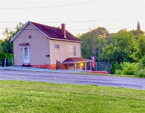 411 Rostraver St, Monessen, PA 15062