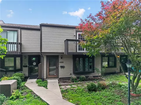 480 Hunting Creek Rd, Canonsburg, PA 15317