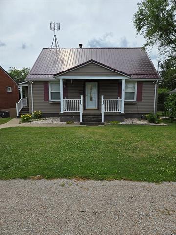 19 S Oak St, Fairchance, PA 15436