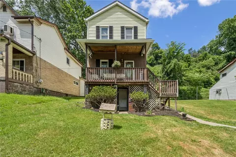 1110 Creek St, Homestead, PA 15120