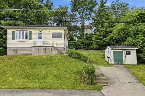 340 Queensbury St, Pittsburgh, PA 15205