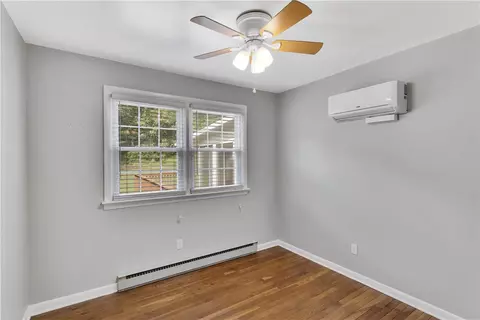 Bedroom - 267 Thorn Run Rd, Export, PA 15632 photo 5 of 7