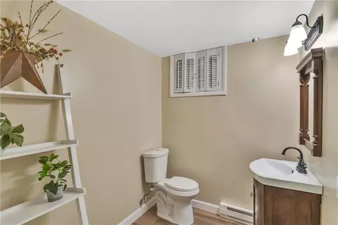 Bath - 267 Thorn Run Rd, Export, PA 15632 photo 2 of 2