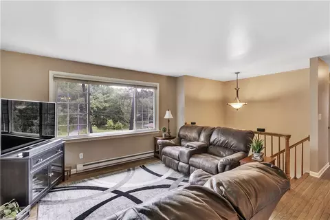 Living - 267 Thorn Run Rd, Export, PA 15632 photo 1 of 3