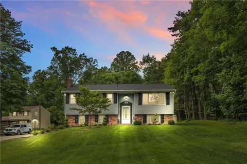 267 Thorn Run Rd, Export, PA 15632